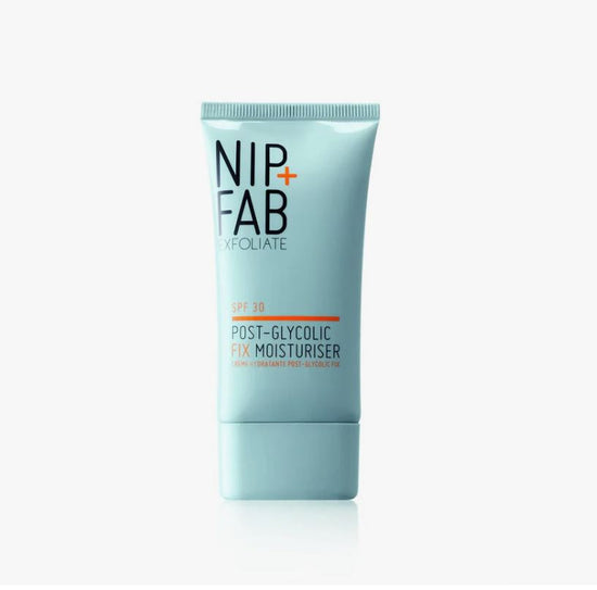 NIP+FAB مقشر مرطب بعامل حماية من الشمس SPF30 بعد الجليكوليك 40 مل
